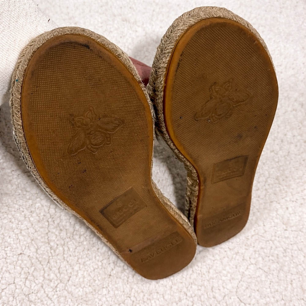 Gucci Marmont GG Gold White Quilted Leather Espadrille Slide Sandals - Picture 5 of 7